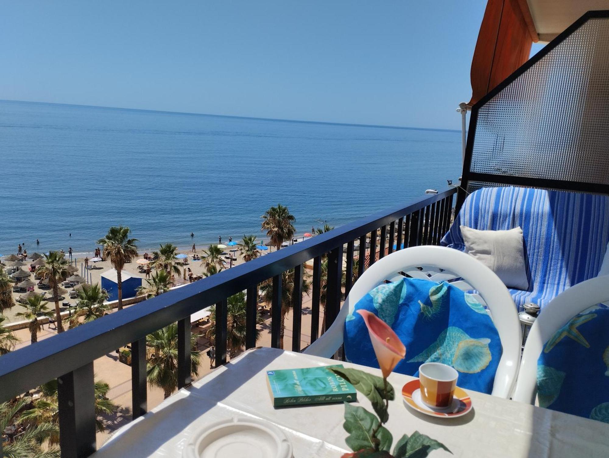 Fuengirola Playa Carina公寓 外观 照片